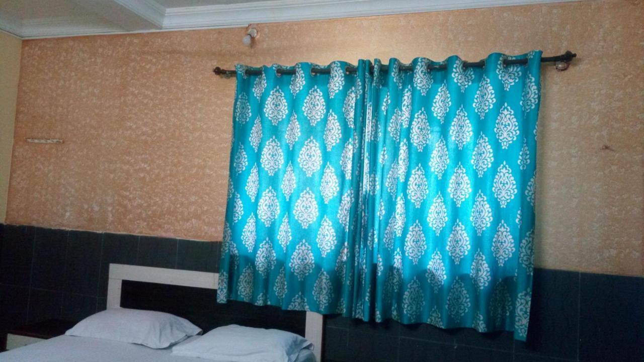 Hotel Sarang Lodge Panvel Dış mekan fotoğraf